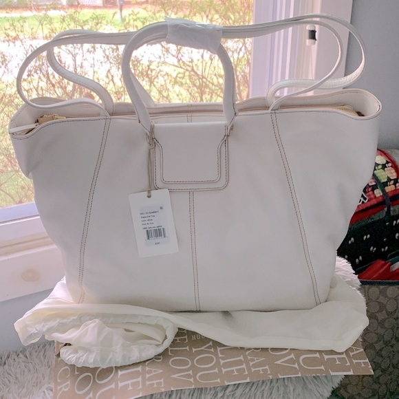 Hobo Sheila East-West Tote - Picture 1 of 9